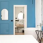 Maison d'hôtes Nelli - Via Veneto 4*